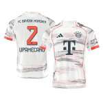乌帕梅卡诺 #2 拜仁慕尼黑客场足球球衣 2025_26 白色