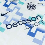 儿童国际米兰客场足球球衣套装（球衣+短裤）2025_26白色