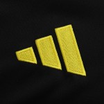 曼彻斯特联队运动衫套装 2025_26 - 黑色（上衣+裤子）