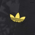 女子曼彻斯特联队2025_26赛季客场第三款足球球衣