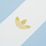 阿根廷国家队与阿迪达斯合作50周年特别版球衣